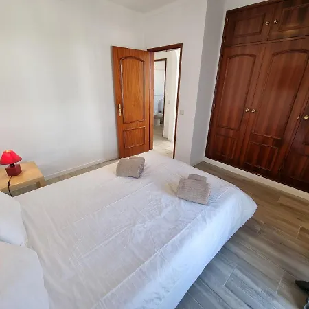 Casas Da Audiência, 45 * Monte Gordo
