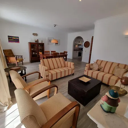 Moradia Perto Da Praia Casa vacanze Monte Gordo